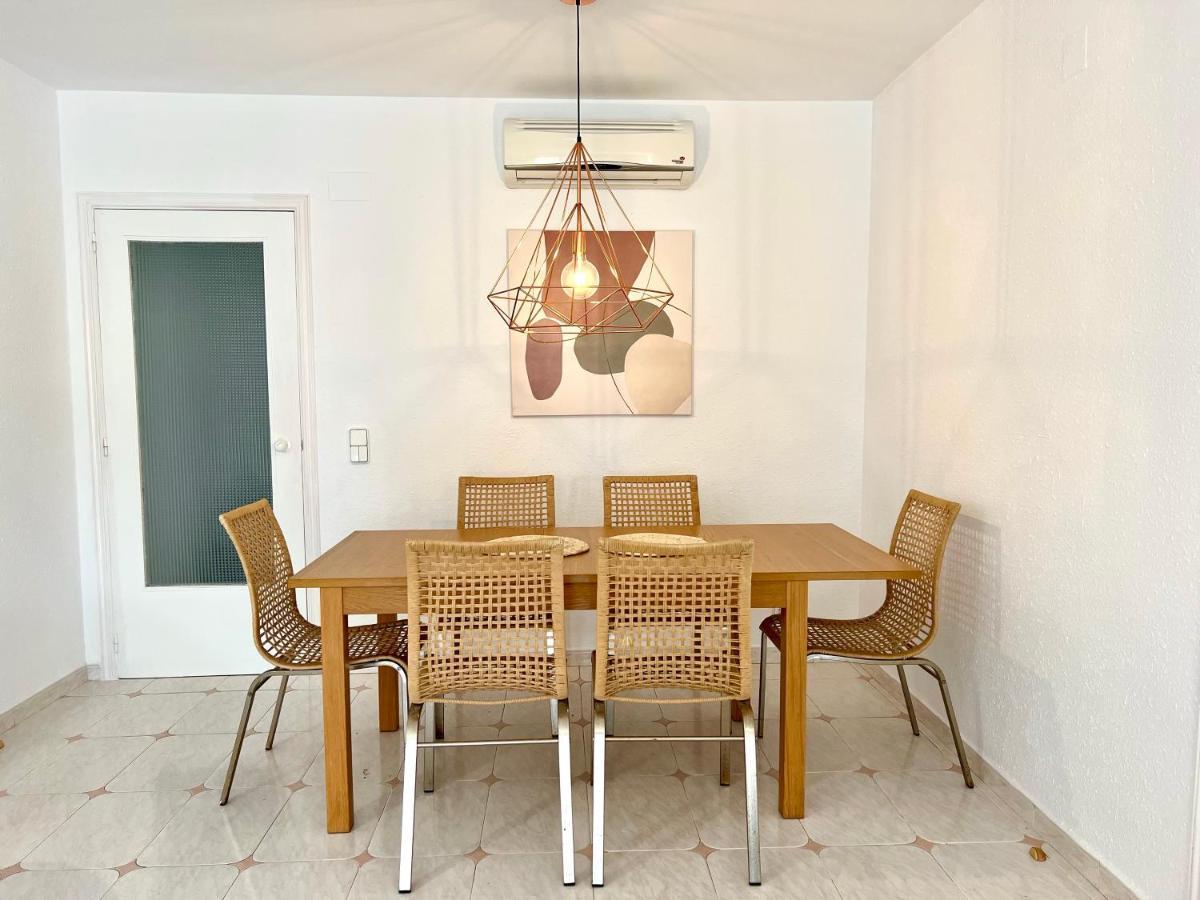 סאלו Magnifico Apartamento Playamero Con Vistas Al Mar. מראה חיצוני תמונה