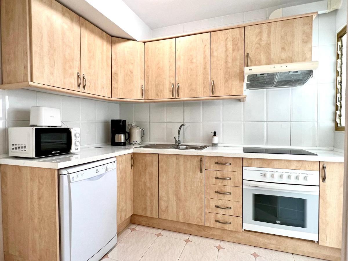 סאלו Magnifico Apartamento Playamero Con Vistas Al Mar. מראה חיצוני תמונה